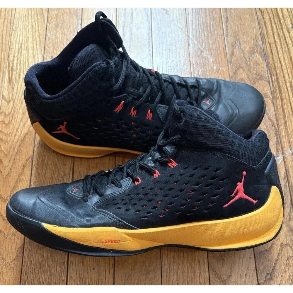 Nike Air Jordan Rising High Men’s 11 Black Orange Flight Plate Sneakers Athletic